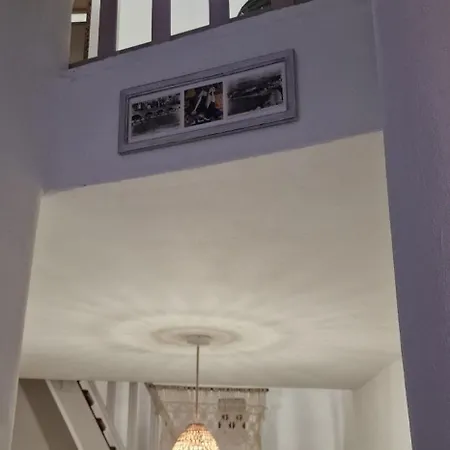 Dolcevita Brea Apartment